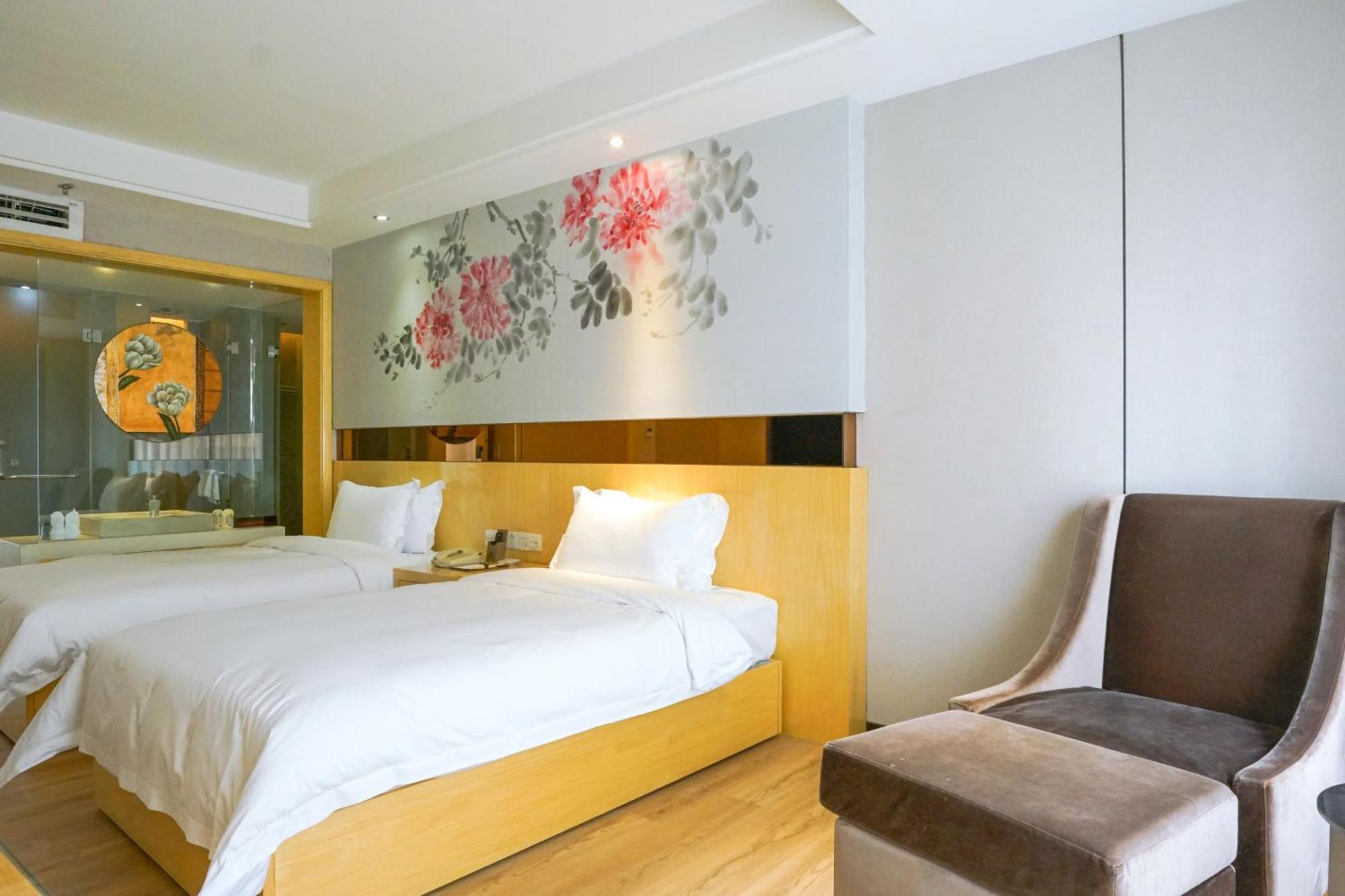 Paco Hotel Ouzhuang Metro Guangzhou-Free Shuttle To Canton Fair Exterior photo