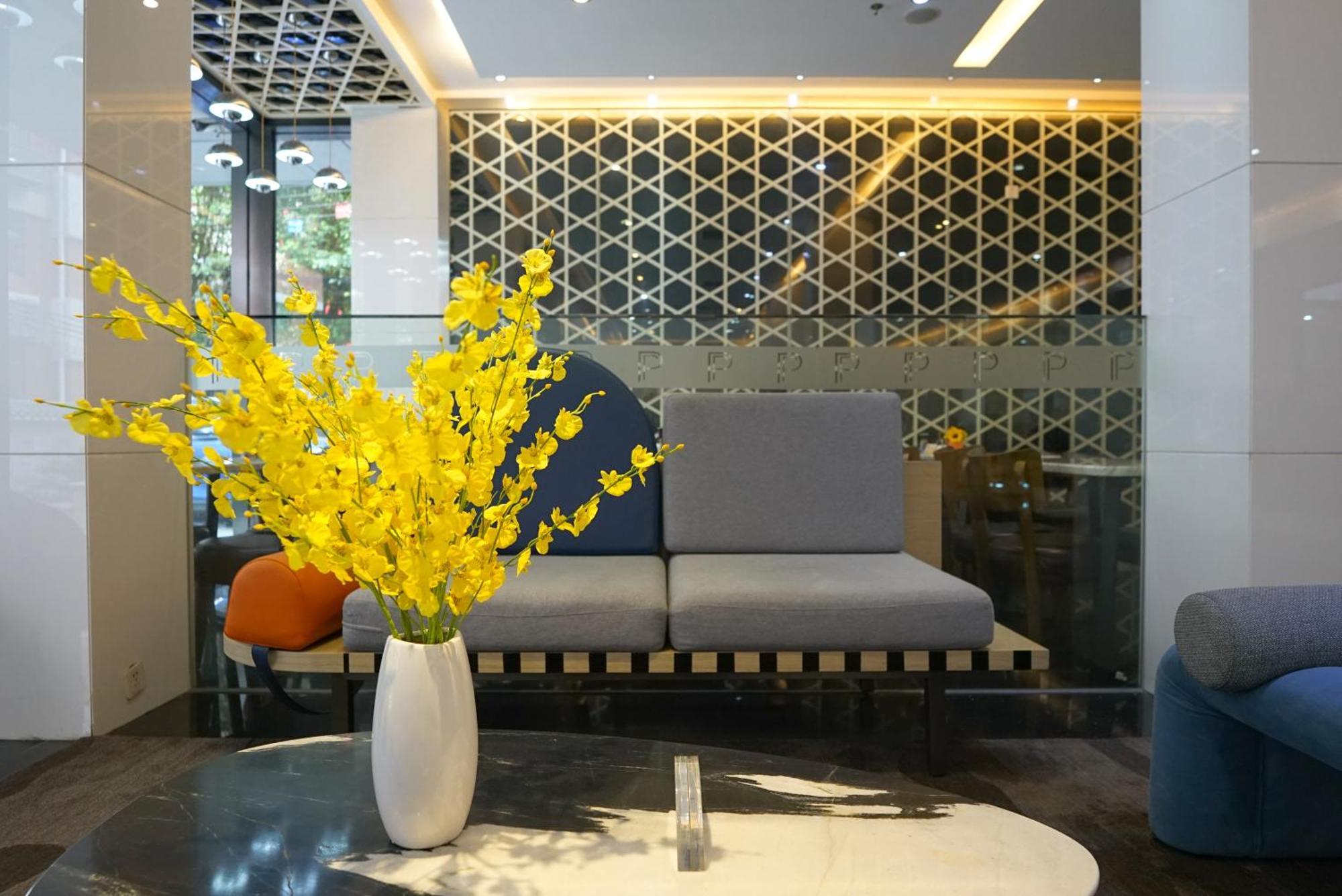 Paco Hotel Ouzhuang Metro Guangzhou-Free Shuttle To Canton Fair Exterior photo